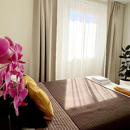 Cozy Modren Apartment On Malvarrosa Beach Valencia Eksteriør bilde